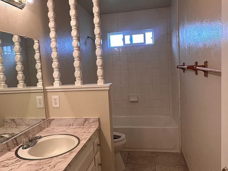 660 Hillsdale Dr — Photo 18