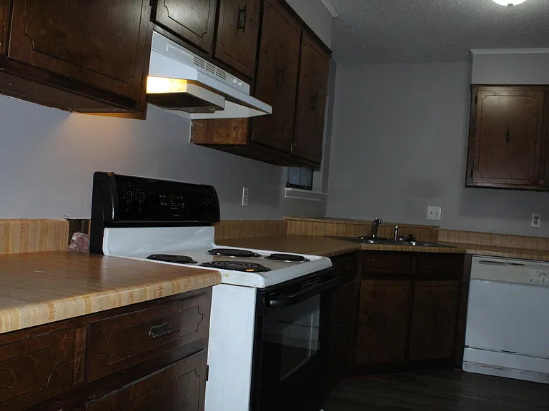 446 Pheasant Run Dr — Photo 23