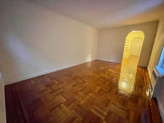 Rented by Contact Realty | media 16