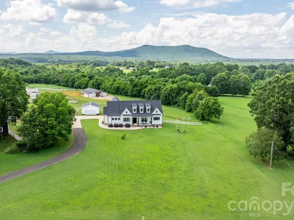 5780 W High Way #10, Hickory, NC 28602