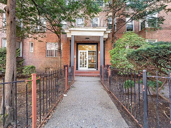 2nd image of 3320 Avenue N #E
