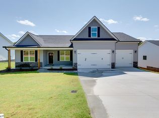 23 Marion Meadow Ln, Travelers Rest, SC 29690