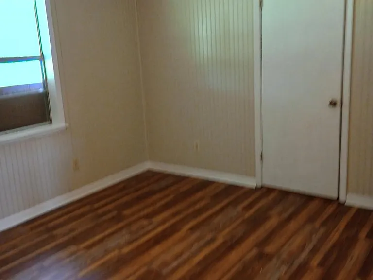 8651 US Highway 190 E — Photo 17