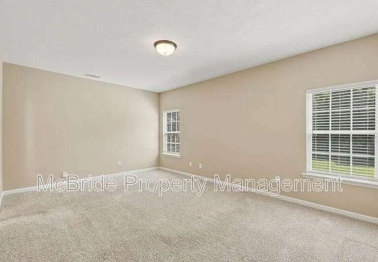 5040 Nokesville Cir — Photo 9
