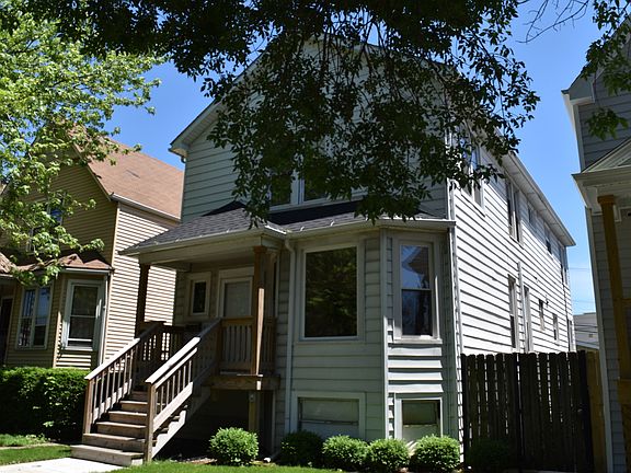 2nd image of 3531 N Whipple St
