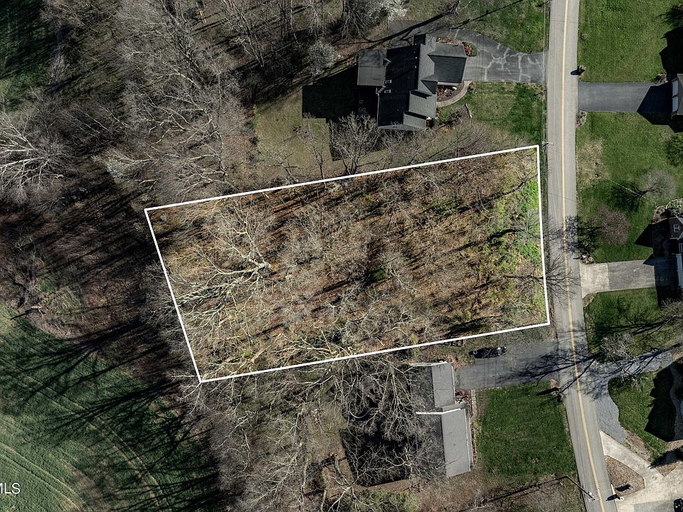 1st image of 225 Bart Green Dr