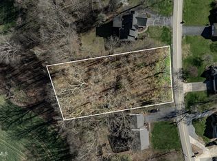 225 Bart Green Dr, Johnson City, TN 37615