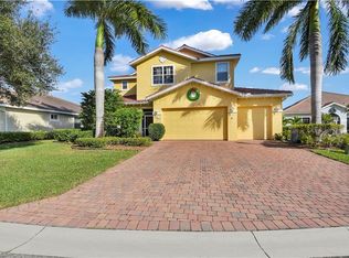 1809 Cayon Ct, Cape Coral, FL 33991