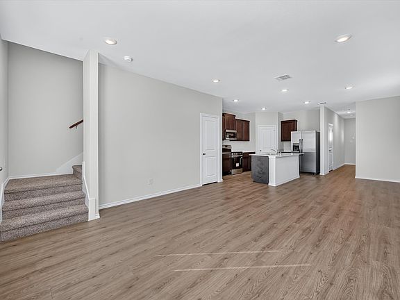 2nd image of 6205 Silver Maple Way