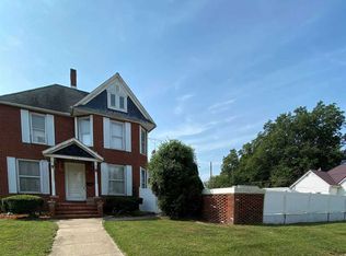 113 E Race St, Odon, IN 47562