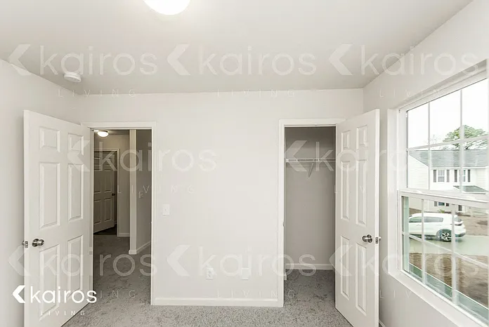 618 Cartecay Dr — Photo 10