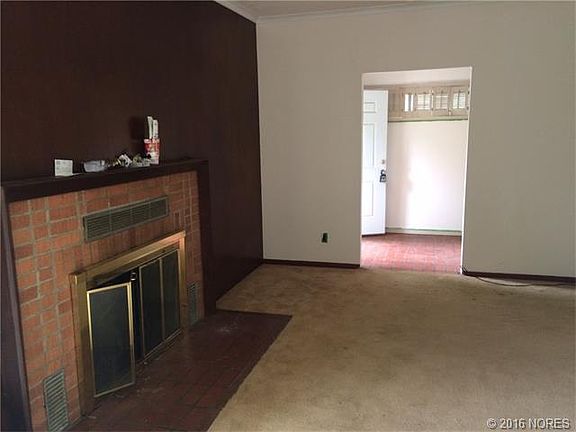 3rd image of 410 N 3rd St