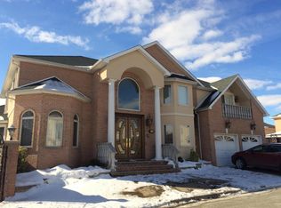 10 Wycliff Ln, Staten Island, NY 10312