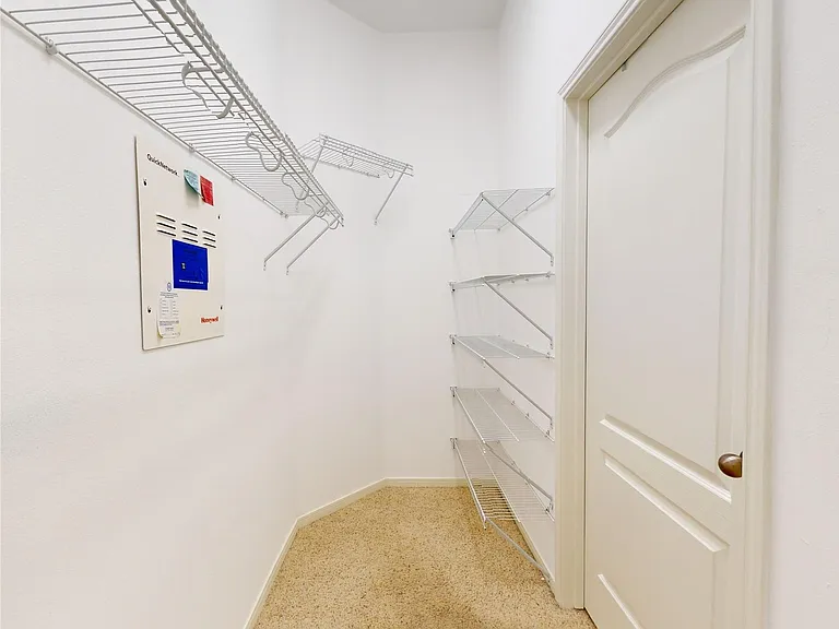 3918 E Auden Cir — Photo 20