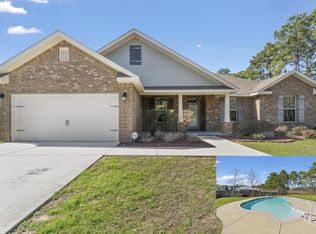 2025 Seahawk Ln, Navarre, FL 32566