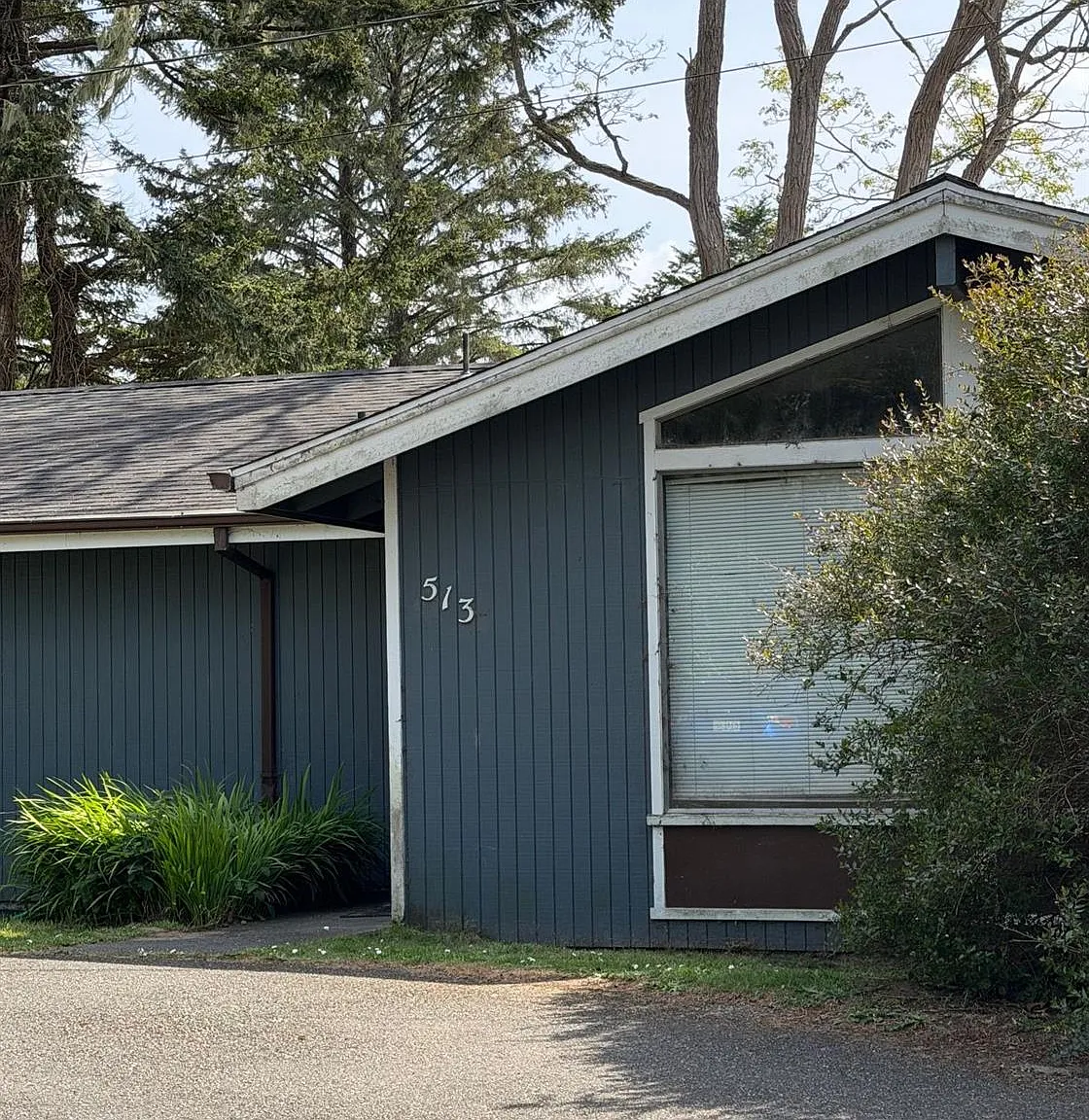 2 bed, $1,350 — Photo 1