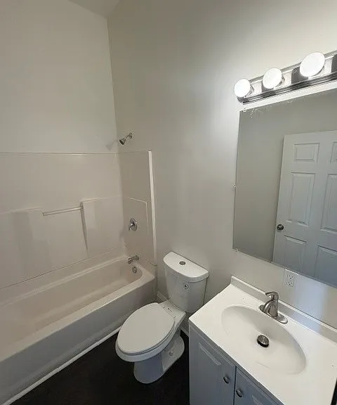 200-202 S Duke St #3 — Photo 4
