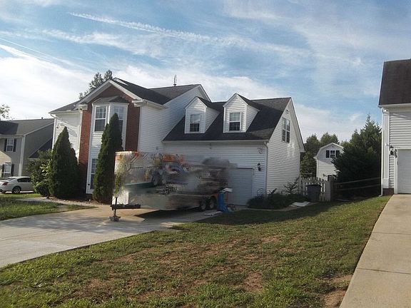 2nd image of 815 Morning Glory Dr