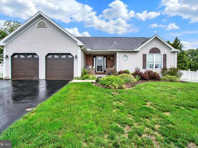 60 Walnut Dr W, Bernville, PA, 19506