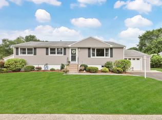 18 Williamson Rd, Hamden, CT 06517