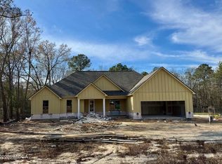 157 Country World Dr, Macon, GA 31211