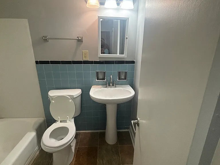 6226 Eastridge Dr — Photo 14
