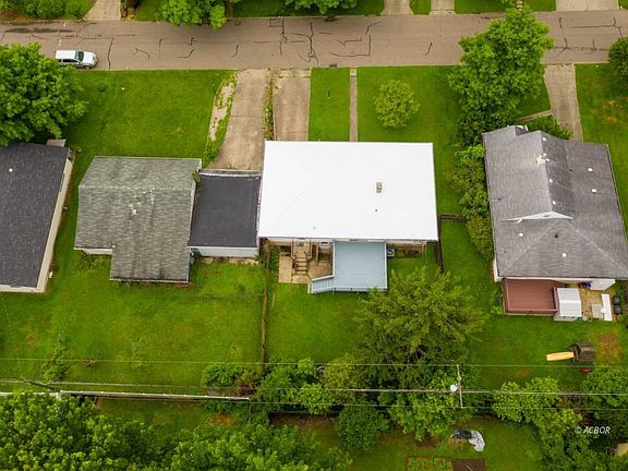 3rd image of 31 Euclid Dr