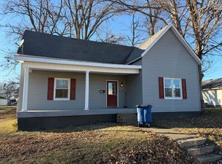 110 Carter St, Martin, TN 38237