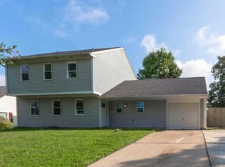489 Linda Ln, Fairless Hills, PA 19030