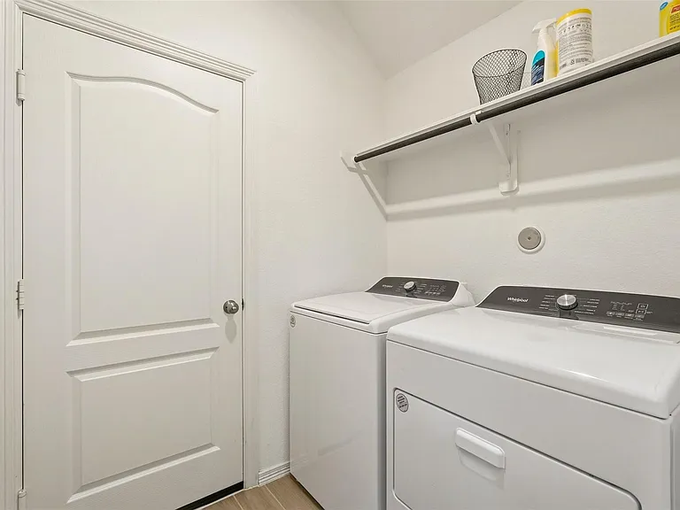 19623 Cat Spruce Ct — Photo 14