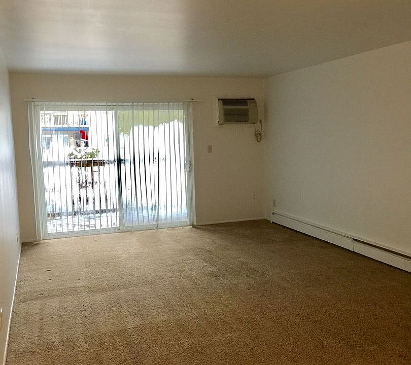 1st image of 1112 W Michigan Ave APT 23