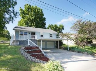 809 NE 111th St, Kansas City, MO 64155