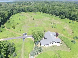 10711 E Shore Dr, Portage, MI 49002