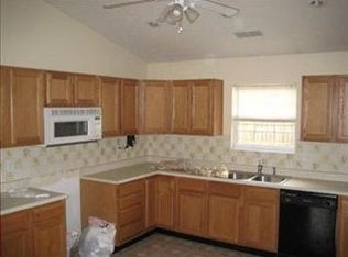409 N 1st St, Trenton, OH 45067
