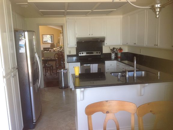 3rd image of 11832 Avenida Sivrita