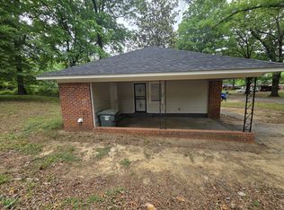 5369 Lochinvar Rd, Memphis, TN 38116