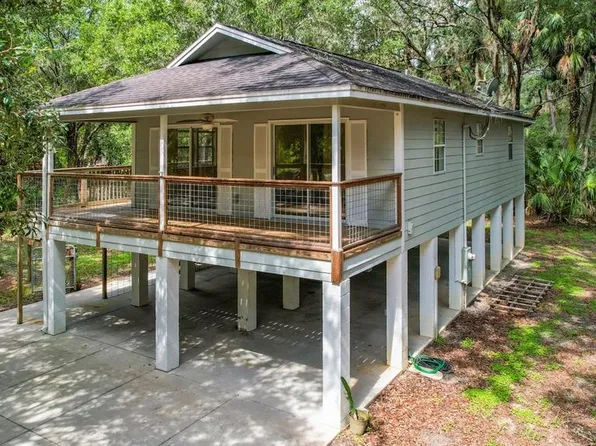 3931 SE 193rd Pl, Yankeetown, FL 34498
