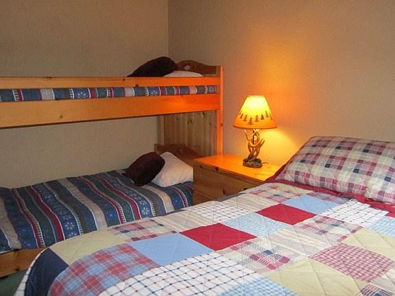 5th image of 861 Thrush Dr APT 24