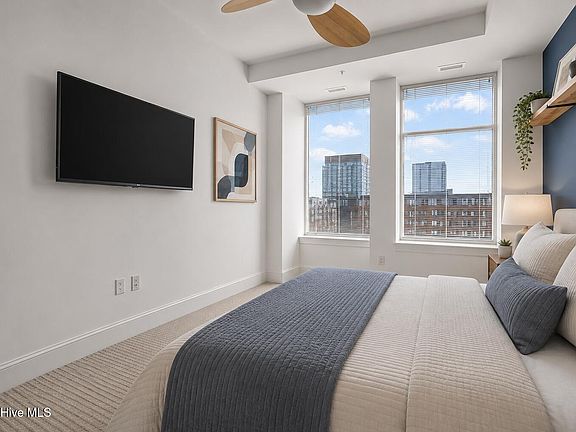 3rd image of 400 W North Street #900