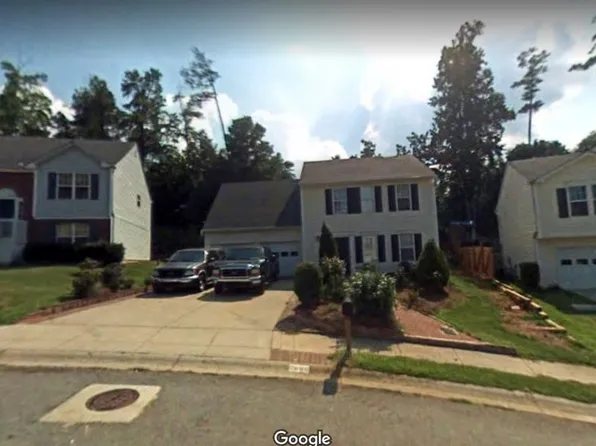 5690 Hollow Ridge Ln, Norcross, GA 30071