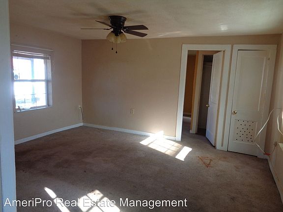 2nd image of 2541 S 21st St