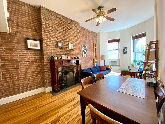 2nd image of 53 W 74th St #2A