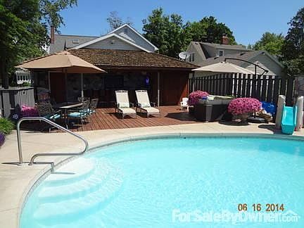 5th image of 413 E Waterford St
