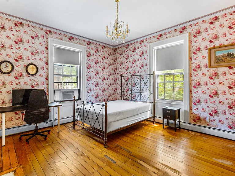 144 Benefit St — Photo 3