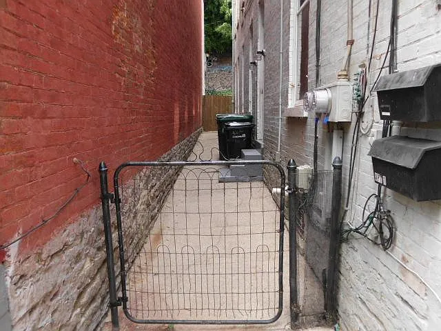 2367 W Clifton Ave #1 — Photo 7