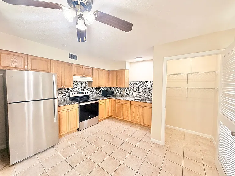 PB - Tropicana Blvd Land Trust (3047 TB) — Photo 6