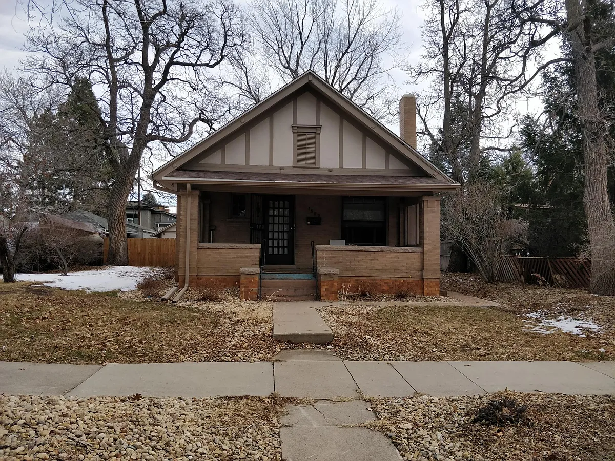 Photo 1 of 11 - 1580 S Logan St - Denver, CO Primary Photo - 1580 S Logan St