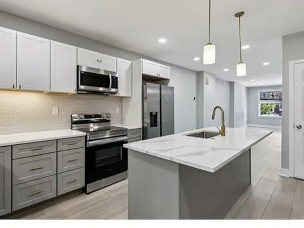 260 S Highland Ave, Baltimore, MD 21224