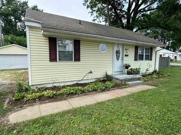 1926 Ravenswood Dr, Evansville, IN 47714