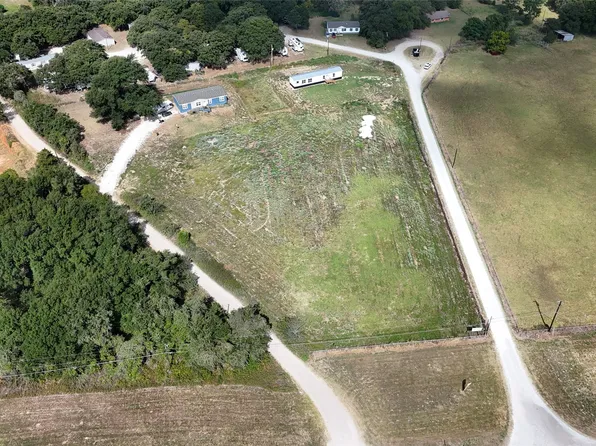 124 Private Road 5493 #A, Mexia, TX 76667